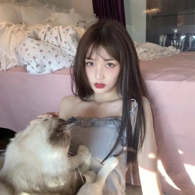 怕羞的黄莺
